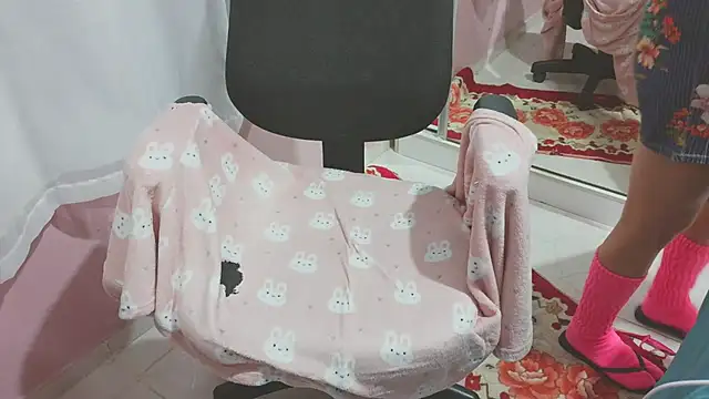 _SexyPetite_'s Live XXX Chat