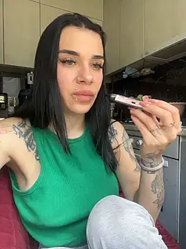 צ'אט XXX בשידור חי של Queen_of_pain