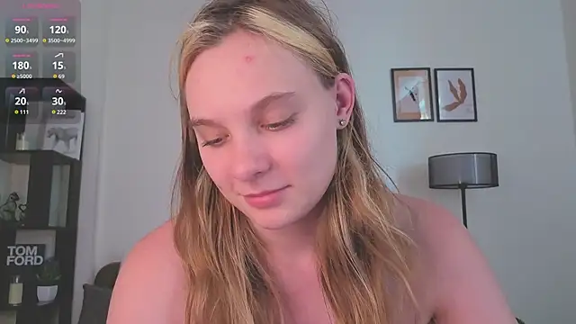 NaokoStifel Chat XXX in diretta