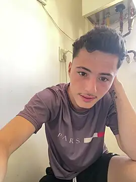 denysio89 élő XXX-chatje