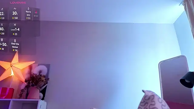 SmolCutie XXX чат на живо