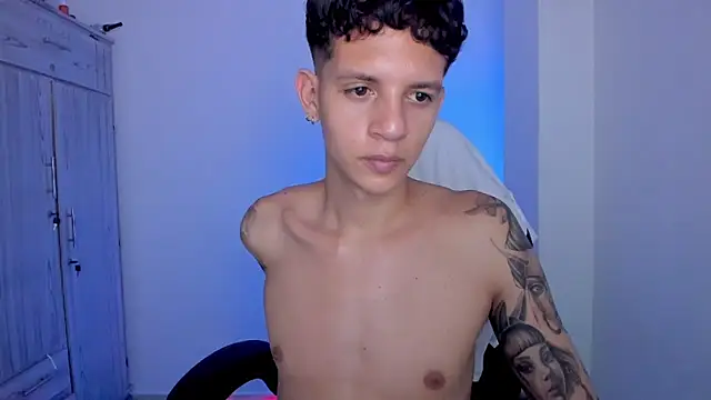 tylerrnovan Live XXX chat