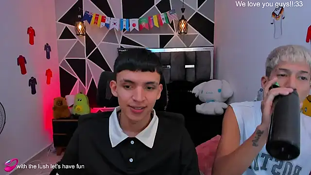 Chat +18 de Juan_Nd_Steven ao vivo