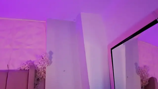 MollyBigBoobs12 – Live XXX-chat