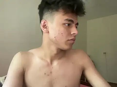 XXX chat uživo modela ToddWarren