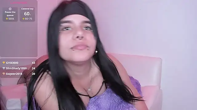 Kitty_Hot19: απευθείας συνομιλία ΧΧΧ
