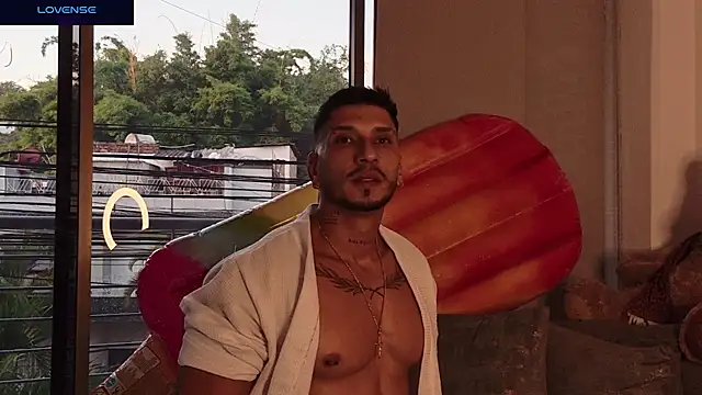 Seth_Vegaa Adlı Modelin Canlı XXX Sohbeti