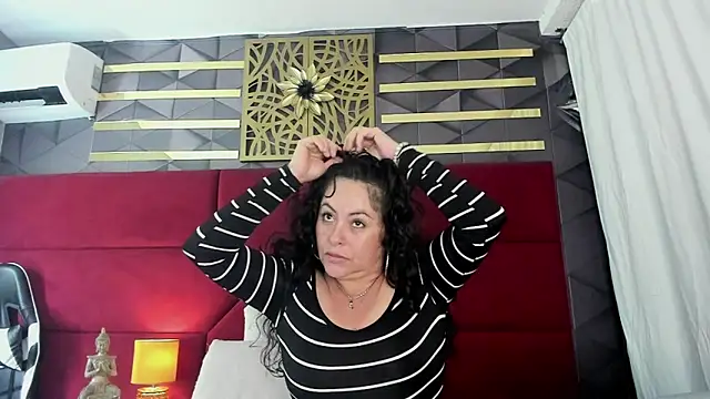 hanny_milf Chat XXX live