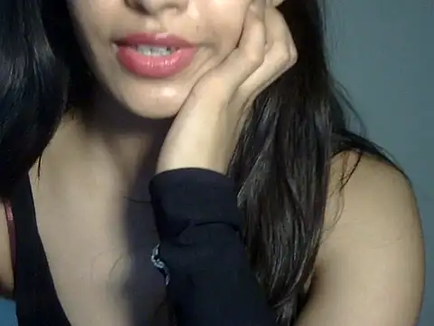 Chat XXX en directo de lusty_tanu