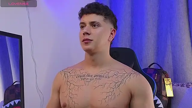 Chat XXX ao vivo de ASHTON_HILS