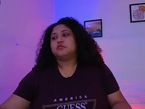 Czat XXX na żywo – Ayliinn_