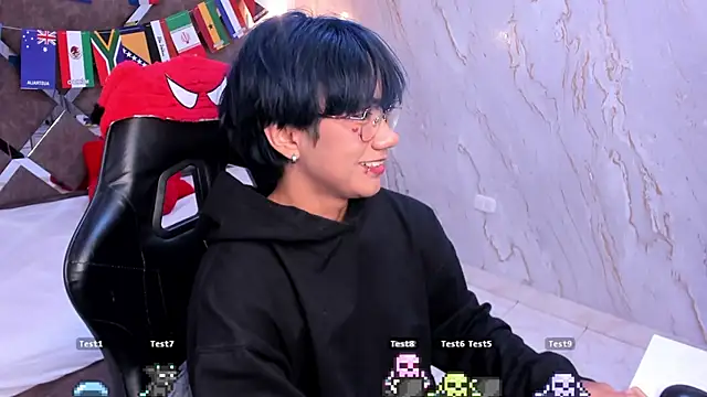 Eriol_'s Live XXX Chat
