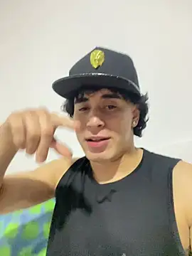 הופעת וובקאם של Maximuz1920