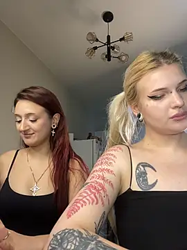 DriveThruCiri live XXX chat