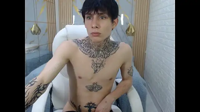 Cry_thereal live XXX chat