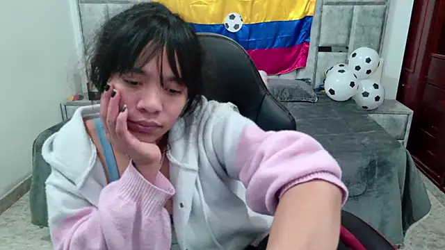 laureentt_ 现场XXX聊天