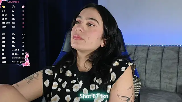 Czat XXX na żywo – ZaraDames_