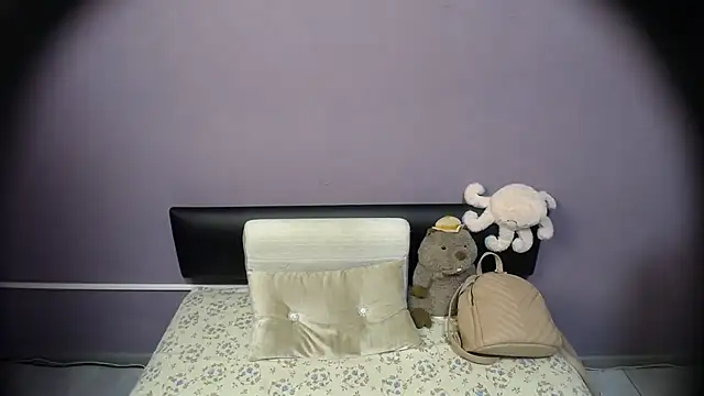 so_shy Adlı Modelin Canlı XXX Sohbeti