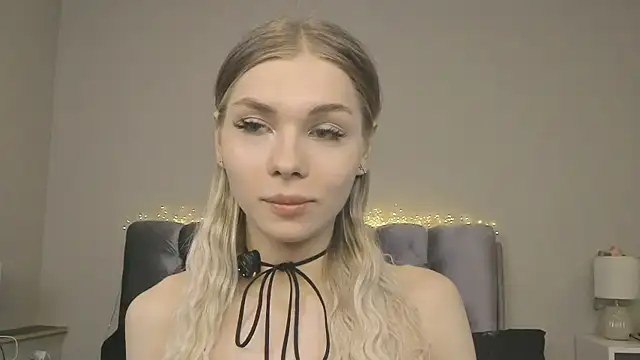 Blondy_Fina: вебкам-шоу
