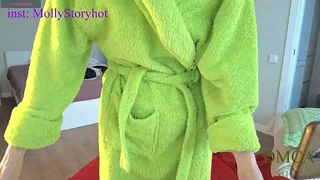 MollyStory Adlı Modelin Canlı XXX Sohbeti