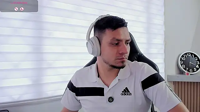 Rick_Adams – Naživo XXX chat