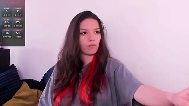 Chatroom XXX en direct de miabellee_