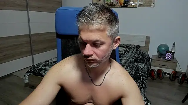 Pertunjukan Kamera Web RobbyShawz