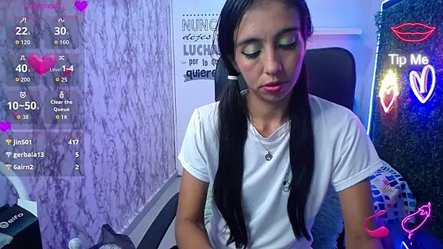 XXX chat uživo modela sandra_petite19
