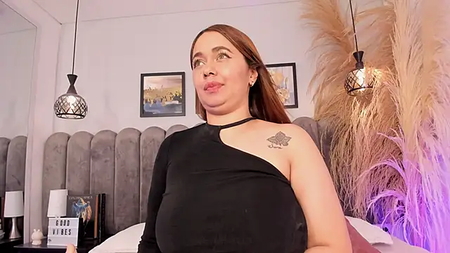 Chat XXX en directo de shopie_brooks