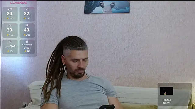 Онлайн чат XXX Aestheticguy101