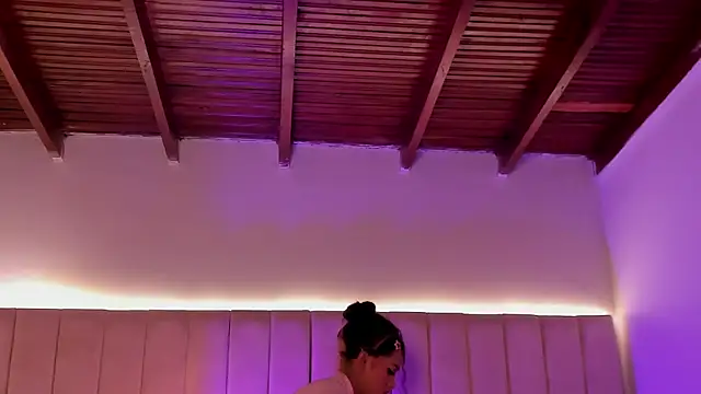 Alessia_Belluci Chat XXX in diretta