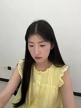Mina_168's Live XXX Chat