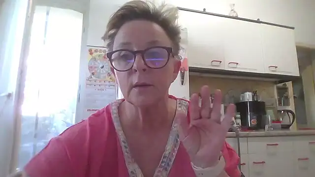 Reife_Katy Chat XXX in diretta