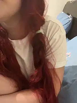 XXX chat uživo modela Maya_mimi