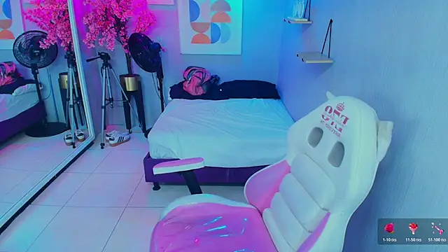 Maggy_t18's Live XXX Chat