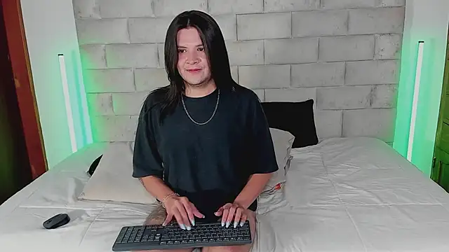 Chatroom XXX en direct de MatthewDavis_