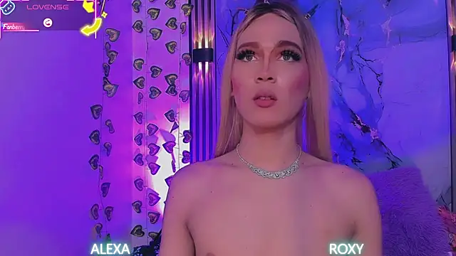 Chat +18 de Roxy_alexa ao vivo