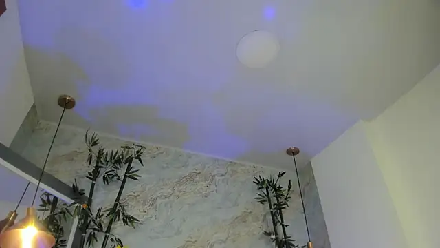 LittleeJaz Chat XXX live