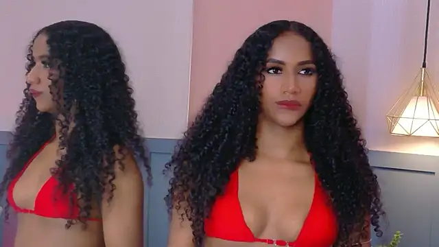צ'אט XXX בשידור חי של Chloe-Rose-