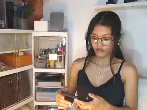 skinny_gracie's Live XXX Chat