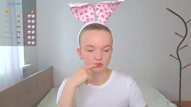 StellaBunnyn Live XXX chat