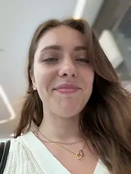 Chat +18 de MariiD ao vivo