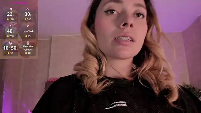 LanaMills_ XXX чат на живо