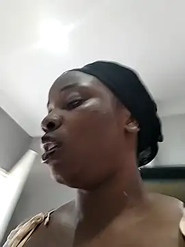 YummyBoobs_ Chat XXX in diretta