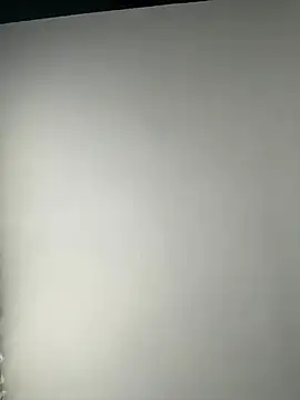 Chat +18 de MikyVesela ao vivo