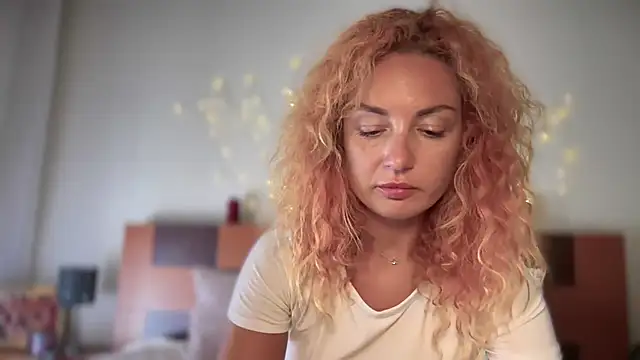 Živý XXX chat Reddgiirl