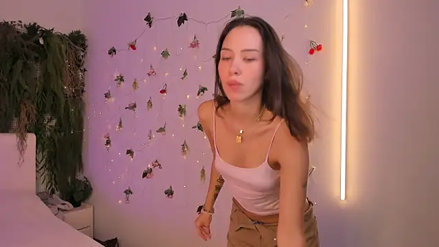 XXX chat uživo modela Black_Jenny