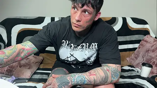 XXX chat uživo modela Anubisgods
