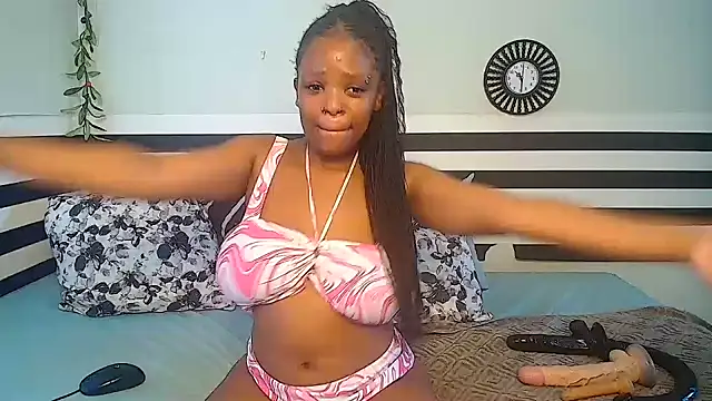 FreakyNubian Live XXX-Chat