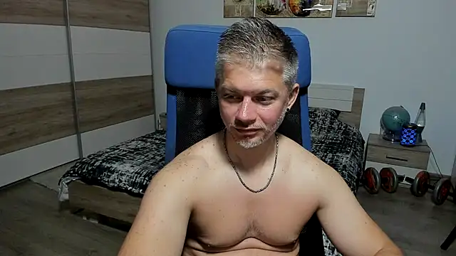 RobbyShawz's Webcam Show